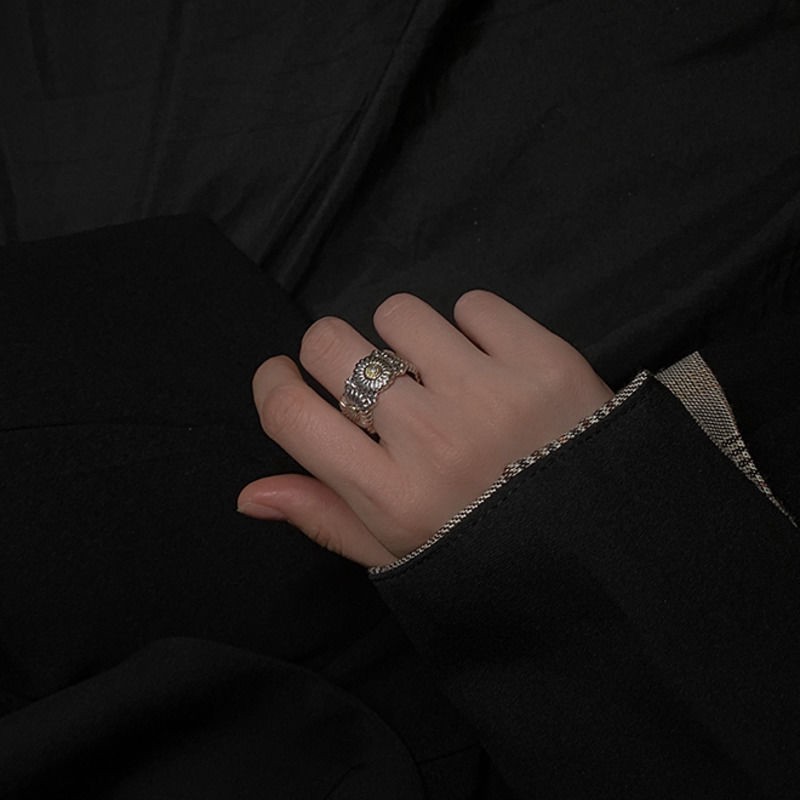 Nhẫn thiết kế hở hình hoa cúc xinh xắn có thể điều chỉnh 23183