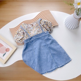 Bộ yếm bò hoa nhí siêu sang chảnh đáng yêu cho bé