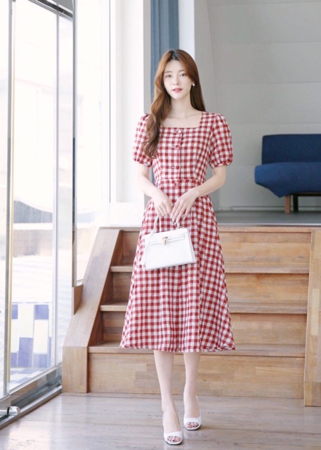 Đầm váy caro đỏ nút bọc xuongvnxk