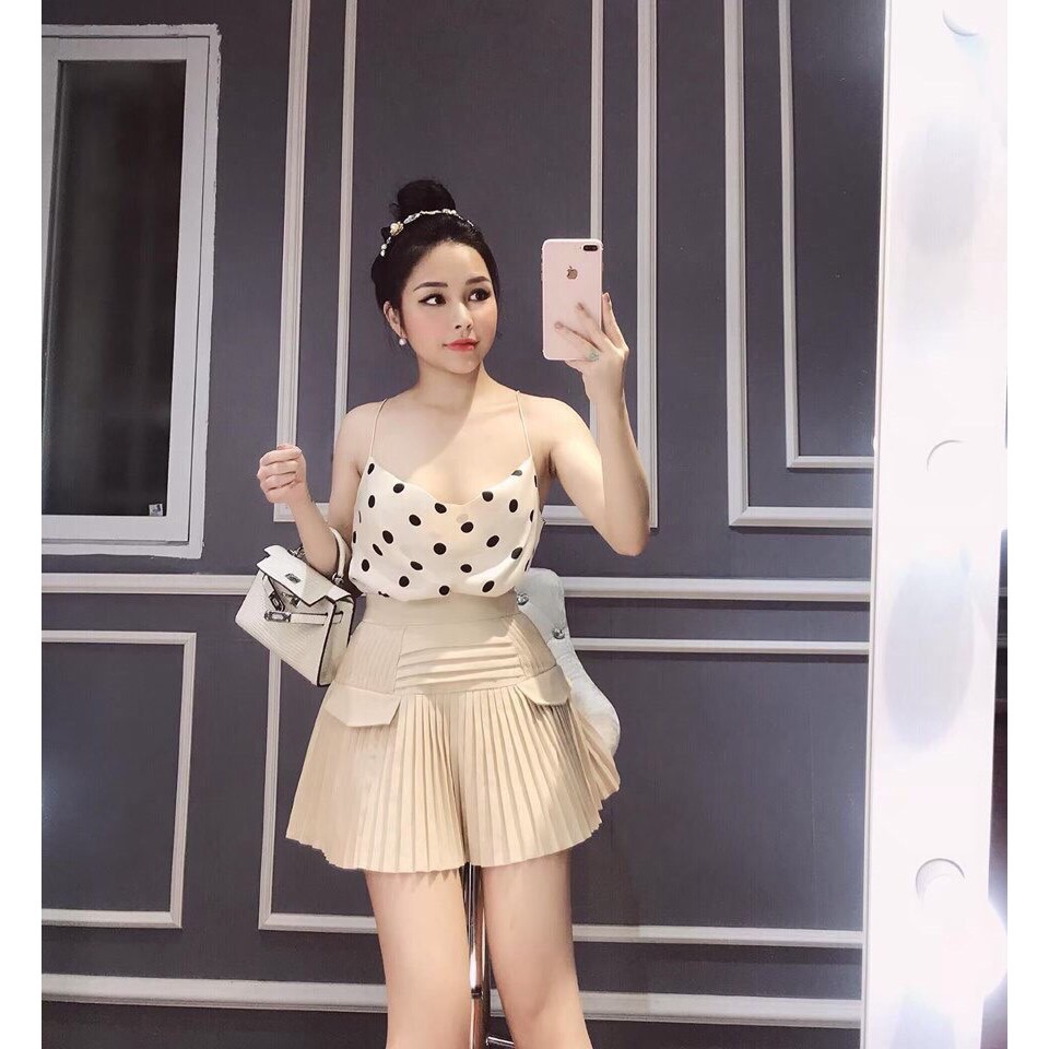 Chân váy xếp ly ngắn QC cực hot hit | BigBuy360 - bigbuy360.vn