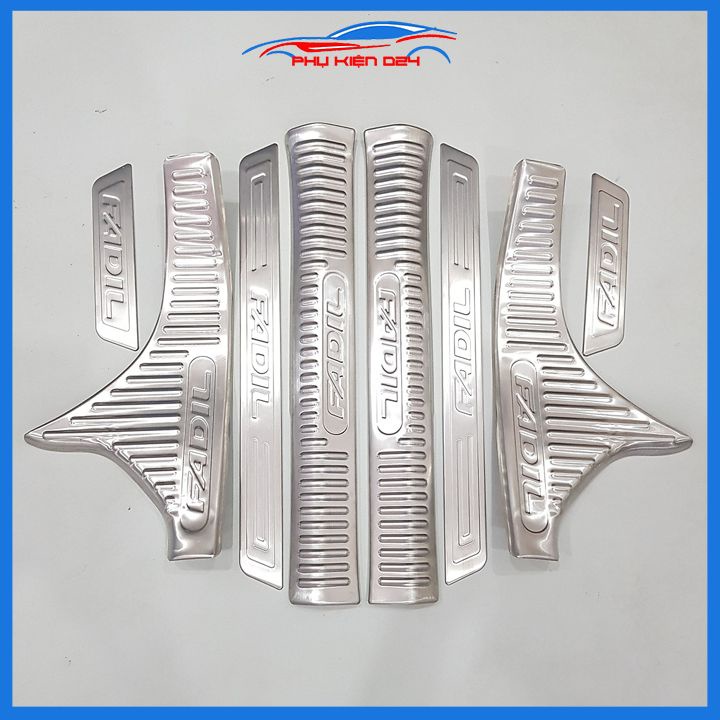 Bộ ốp bậc cửa trong ngoài nẹp bước chân Fadil 2019-2020-2021-2022-2023 Inox chống trầy trang trí xe