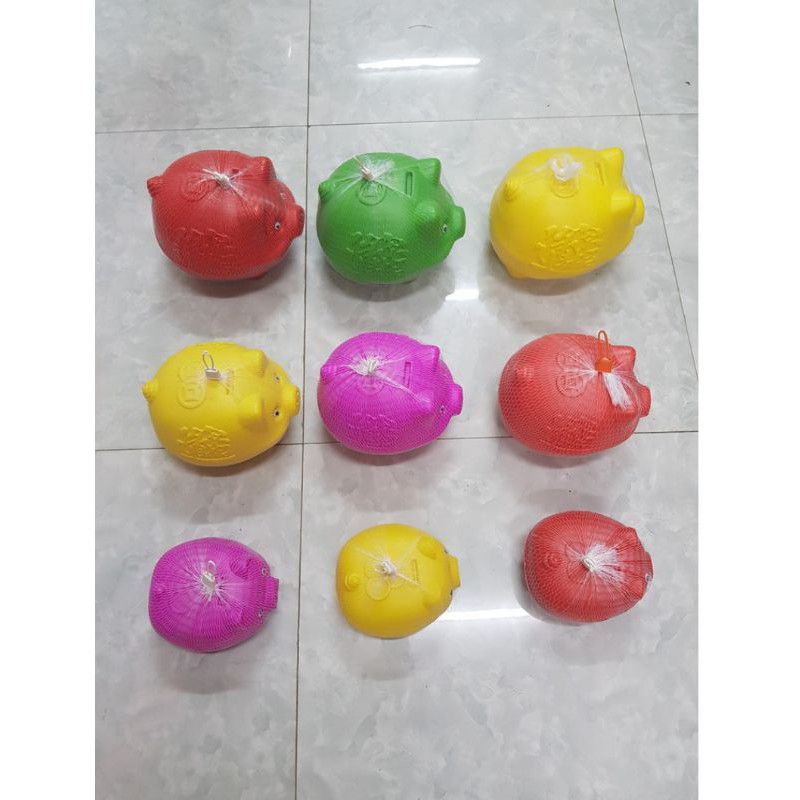 Lợn nhựa tiết kiệm bé