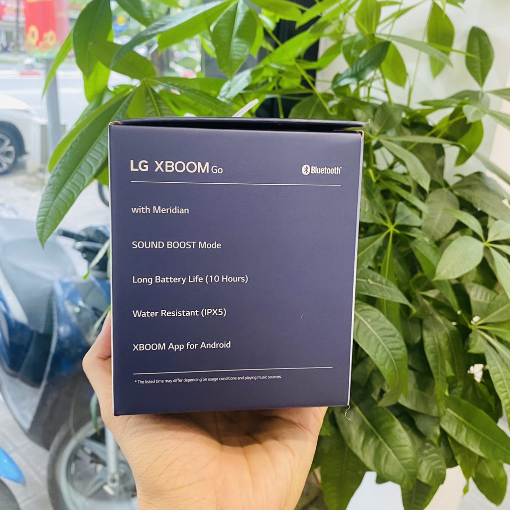 Loa Bluetooth LG XBoom Go PL2 công suất 5W, thời lượng pin 10 tiếng, màu xanh đen - Hàng New Fullbox 100% BH 12 tháng