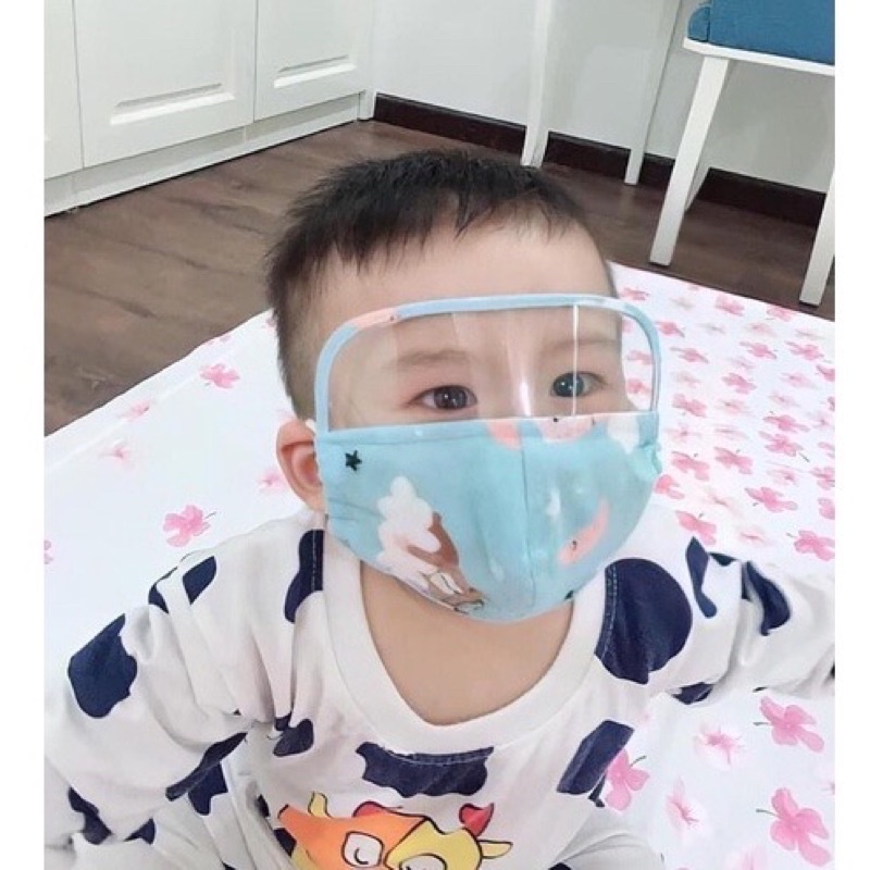 Khẩu trang xô trẻ em có mặt kính chắn giọt bắn