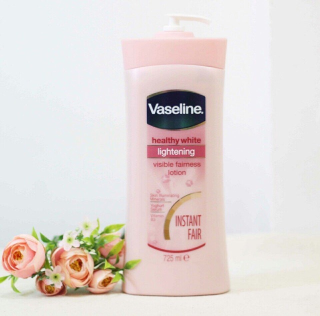 Sữa dưỡng thể VASELINE Healthy White Lightening  Víible Fairness Lotion 725ml