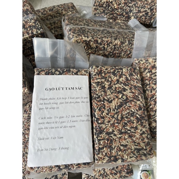 GẠO LỨT TAM SẮC -1kg