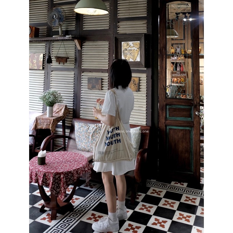 Váy cổ vest đắp chéo buộc nơ bên hông dáng ngắn Bazic one | BigBuy360 - bigbuy360.vn