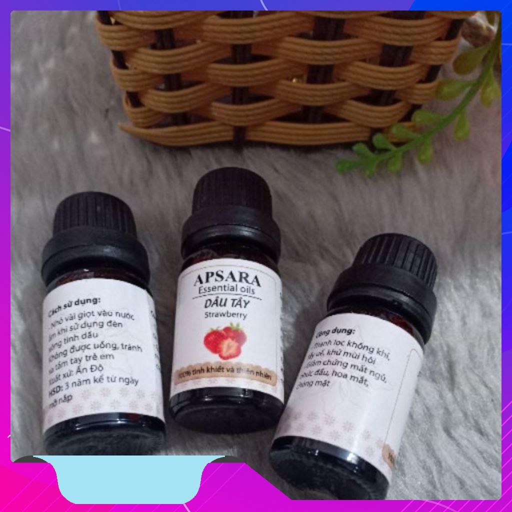 Ưu đãi sốc combo 3 lọ tinh dầu xông 10ml hương dâu tây ngọt ngào. Nhiều tác dụng rất tốt cho sức khoẻ