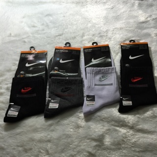 4 doi tat nam nike