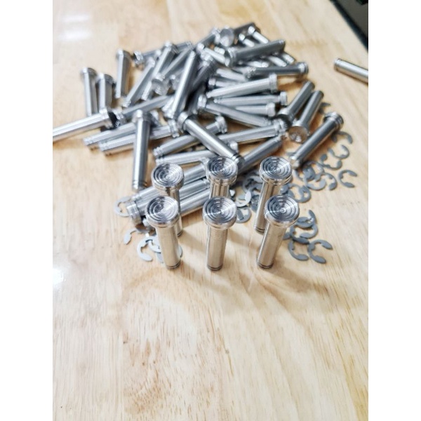 ốc sỏ gác chân zin inox 304 gắn yamaha , honda , vario
