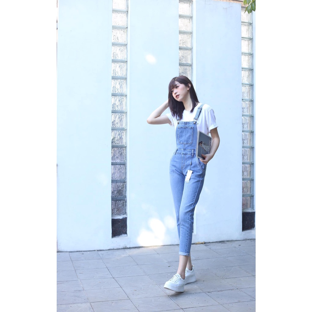Quần yếm jeans cho cô nàng năng động - kiểu trơn