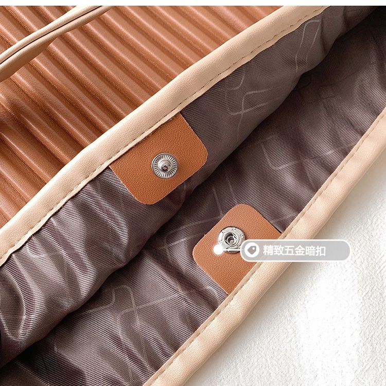 Túi Đeo Vai Đa Năng Sức Chứa Lớn Vừa SC4364 Thiết Kế Xếp Ly Độc Đáo Thời Trang Cho Nữ