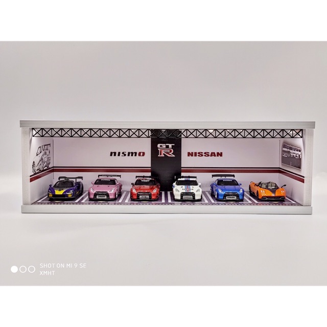 Mô Hình Garage Nismo Nissan GTR Có Đèn 1:64 Geechan-Models ( Không kèm xe ạ )