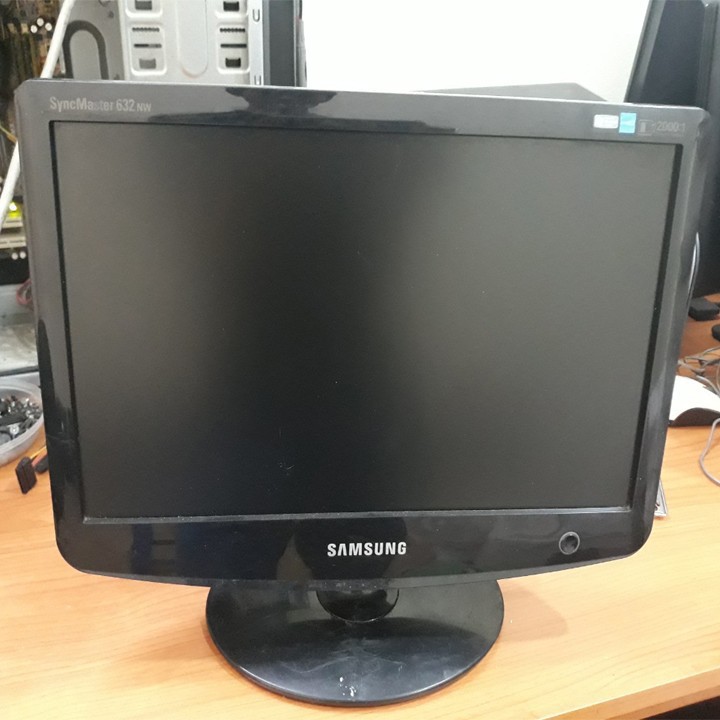 Màn hình máy tính samsung16in wide thanh lý văn phòng