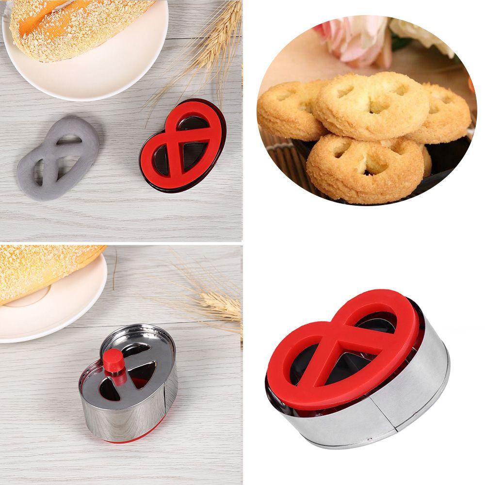 Khuôn Cắt Làm Bánh Quy / Kẹo Đường Trang Trí Bánh Kem