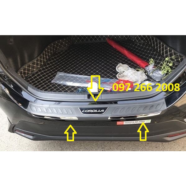 Chống Trầy Cốp Ngoài Xe Toyota Altis 2014 - 2021 Nhựa Đen 3D Cao Cấp