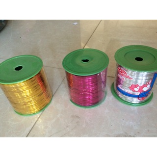 1 cuộn kẽm to