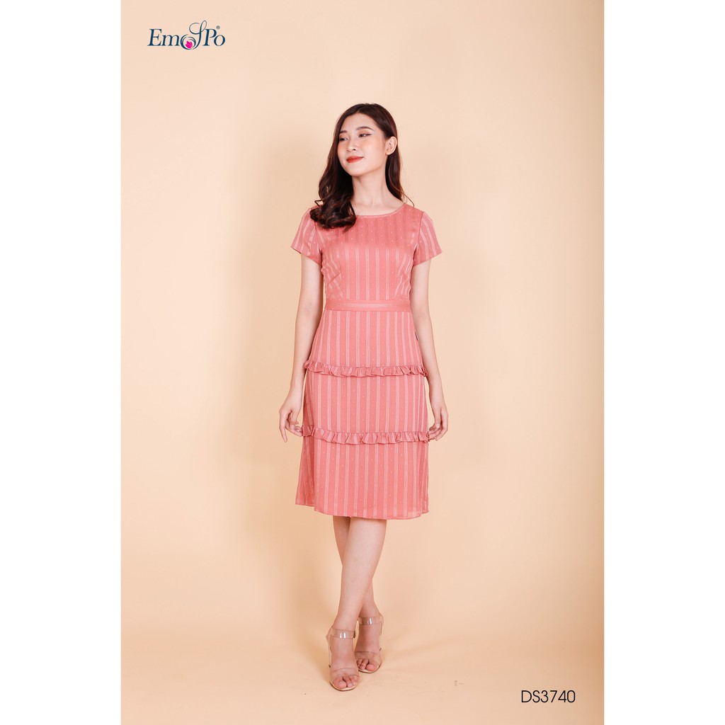 Đầm ôm dáng A, chân váy 2 tầng có bèo trang trí Emspo DS3740