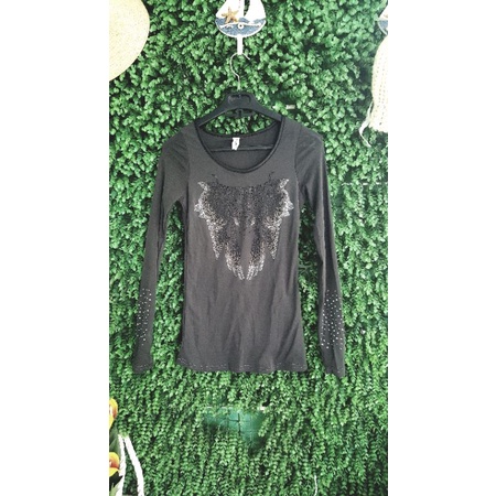 Thanh lý áo thun đá xám size SMchất đẹp dưới 48kg