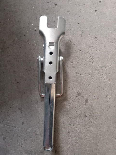 Khóa thùng SUZUKI 5 tạ
