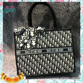 túi xách công sở, thổ cẩm khăn,Da PU cao cấp, Dáng vuông, Size 28 vừa A4, Đeo vai  ( Bao đổi chả ) ( bao đổi chả)