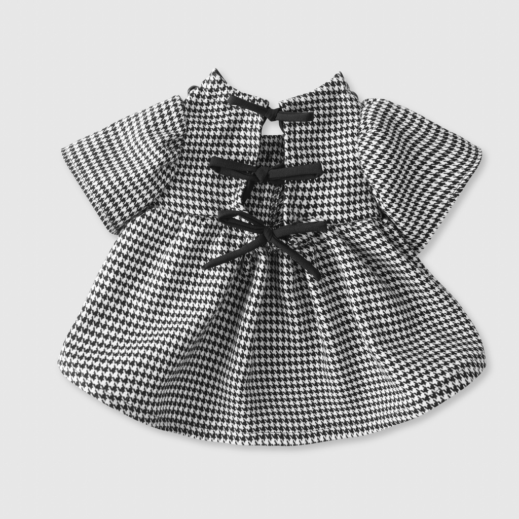 Váy hàng hiệu cho thú cưng - SaboCoco - B&W1