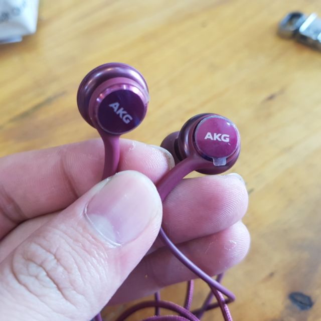 Tai AKG S9 chính hãng màu đỏ đặc biệt