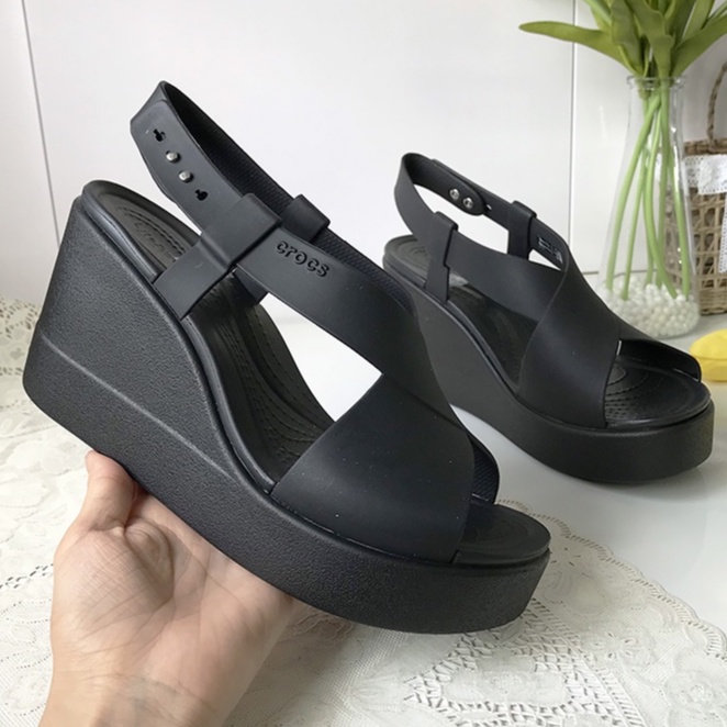 Sandal Cross Nữ Brooklyn High Wedge Đế Cao 9P Nhiều Màu