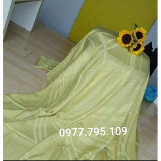 Chăn lụa vip vàng