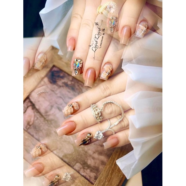 Nhẫn chụp ảnh nail dây đá mẫu mới
