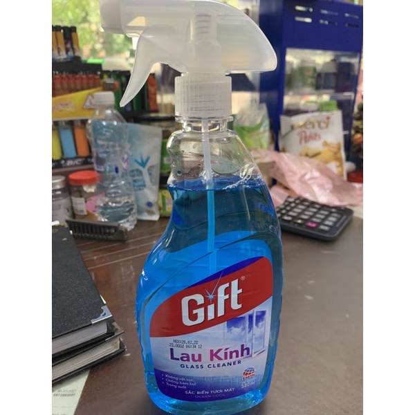 Nước lau kính Gift chai 500ml