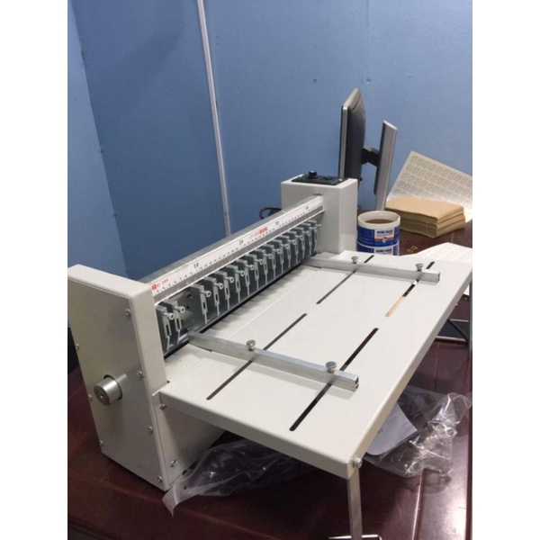 Máy bế demi rọc demi tem nhãn dán decal khổ 46cm