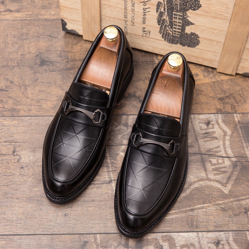 Giày Thể Thao Thoáng Khí Sang Trọng Cho Nam