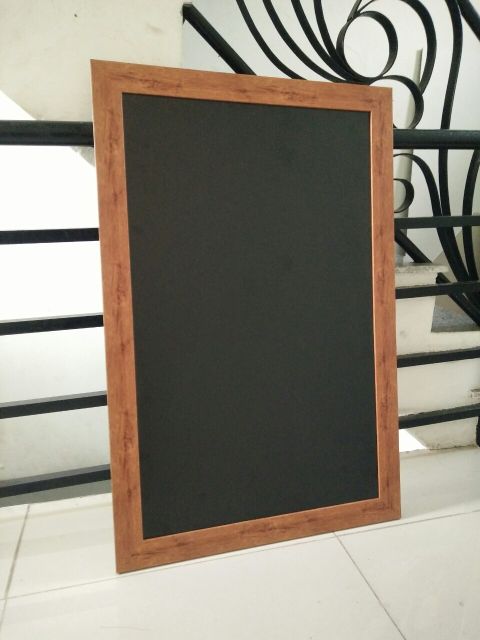Combo bảng đen menu và giá đỡ tặng bảng treo cửa mini