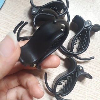 Kẹp càng cua vỏ lì