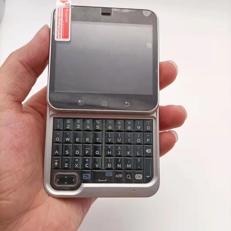 Điện thoại Motorola Flipout