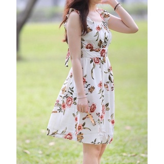Đầm hoa thắt nơ lưng Ruchan