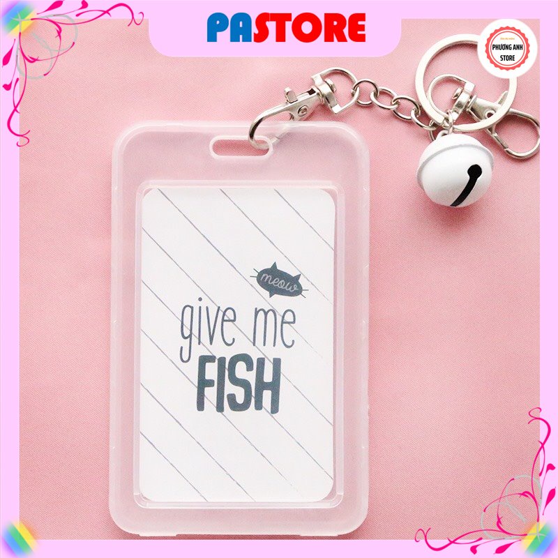 Thẻ đeo bảng tên, thẻ nhân viên, thẻ học sinh kèm móc khóa nhựa PVC trong suốt, bền, tiện dụng.