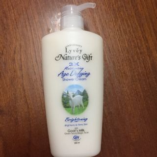 Sữa tắm con dê Thái Lan 1200ml