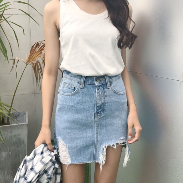 Chân váy jeans tua rua