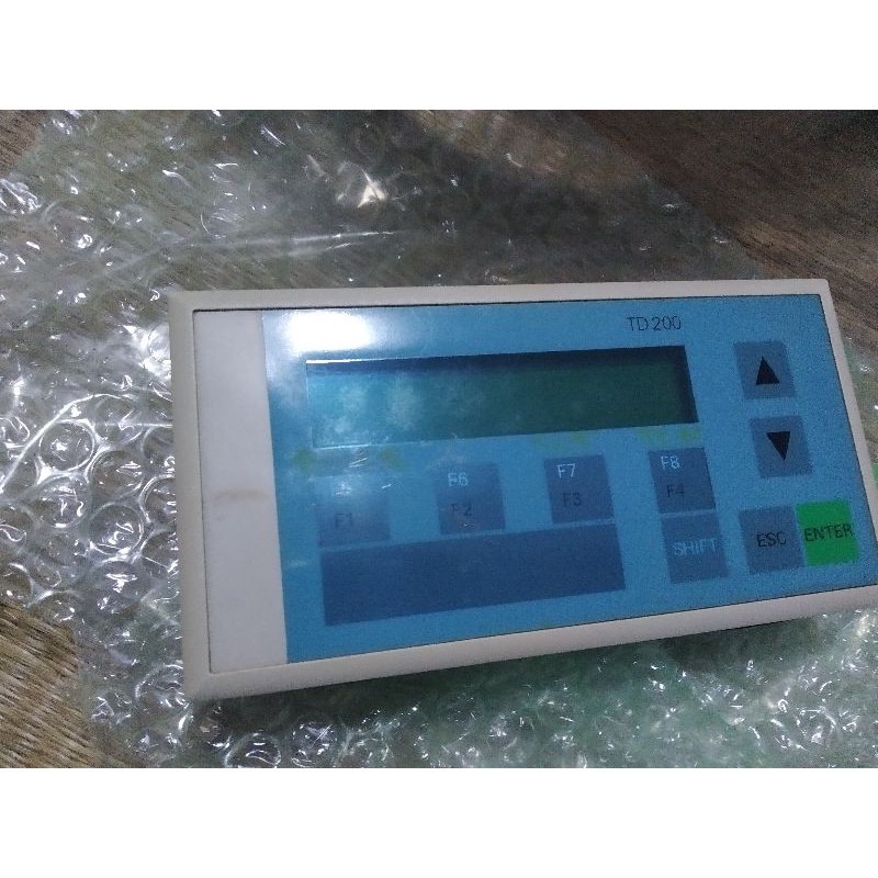 Thanh lý giá rẻ Màn hình siemens TD 200