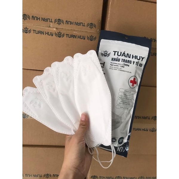 Thùng Khẩu trang 300 cái ( 4 lớp KF94, khẩu trang y tế KF94 Tuấn Huy 100% cotton chất liệu dày dặn )