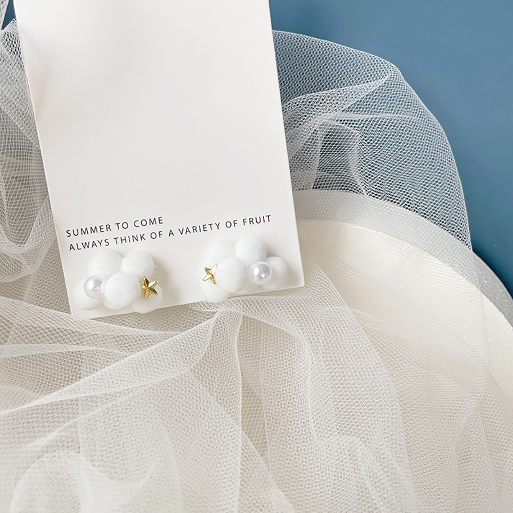 Khuyên Tai Nữ Trang Tạo Hình Độc Đáo