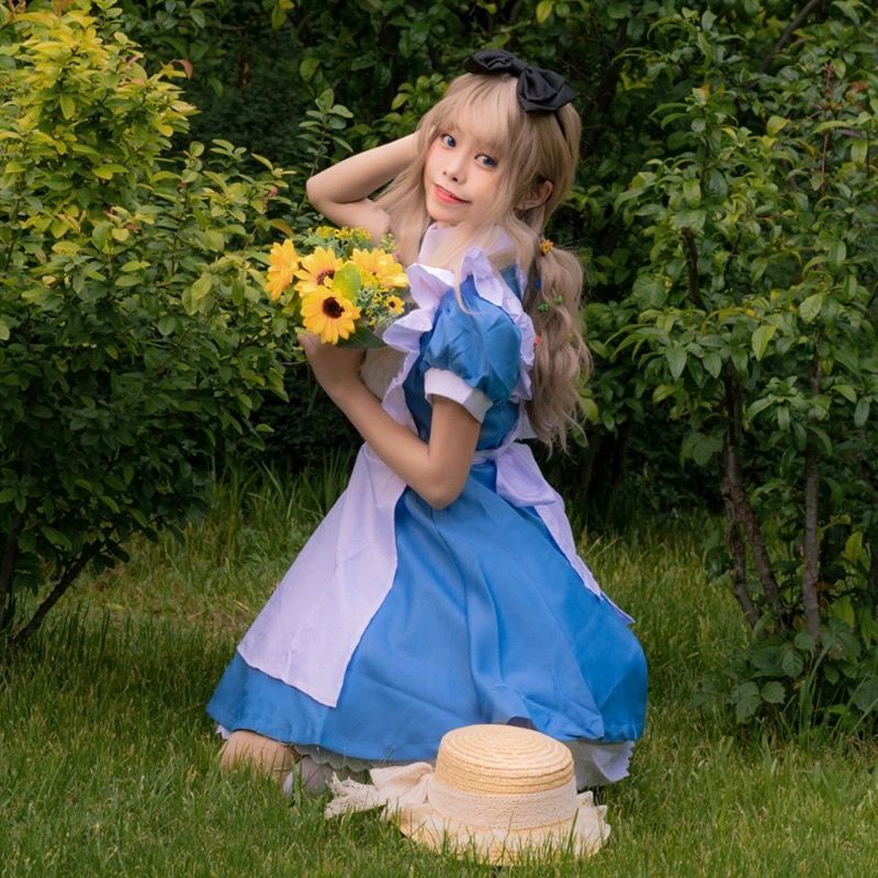 ❈Alice cos bộ đồ hầu gái