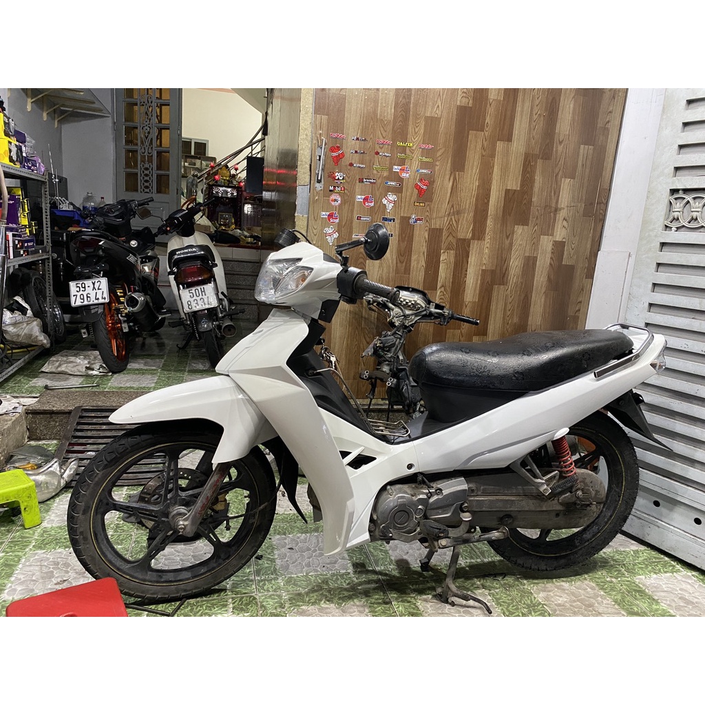 Dàn áo Sirius hàng Việt Nam loại 1 màu trắng