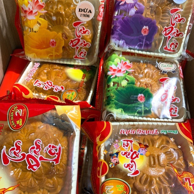 Bánh trung thu Thập Cẩm Gà Quay 2 trứng 200gram - Tân Dân Lợi