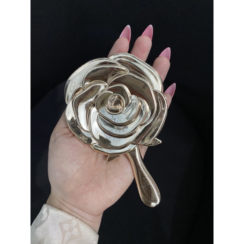Gương hoa hồng mini cầm tay xinh xắn
