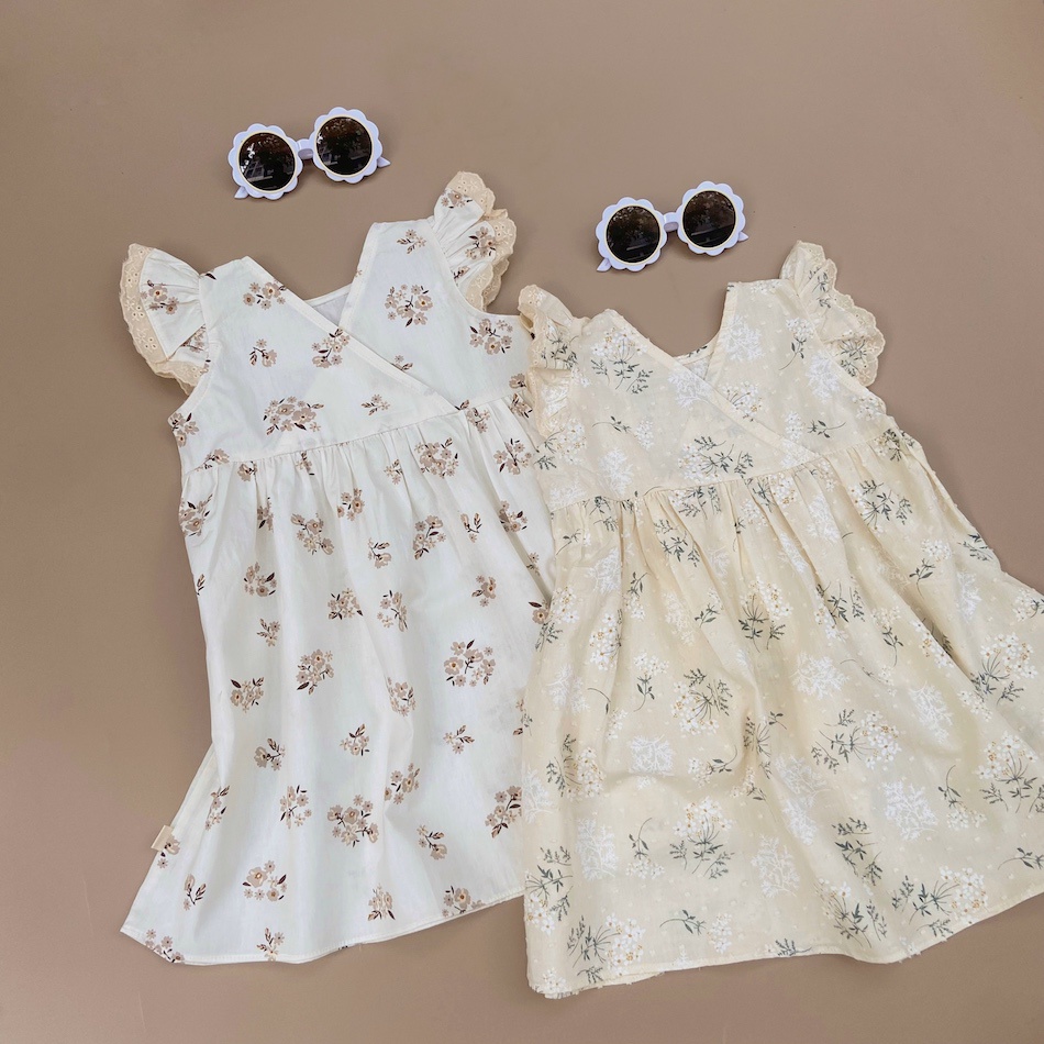 Váy cho bé (6 tháng - 4 tuổi) BERRYBABY dáng xòe babydoll cánh tiên phối ren, họa tiết hoa nhí nâu be xinh xắn - DANDELI