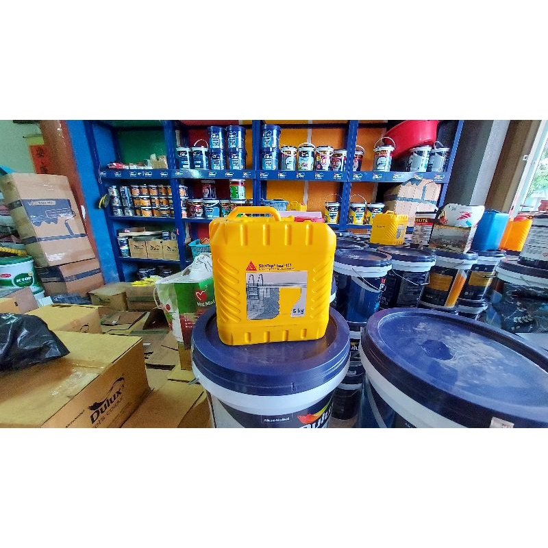 Sơn nước ngoài trời MAXILITE TOUGH 18L,5L