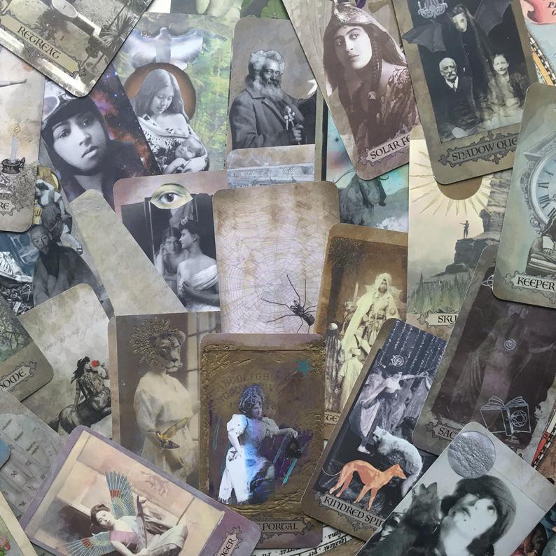 Bài Divine Muses Oracle